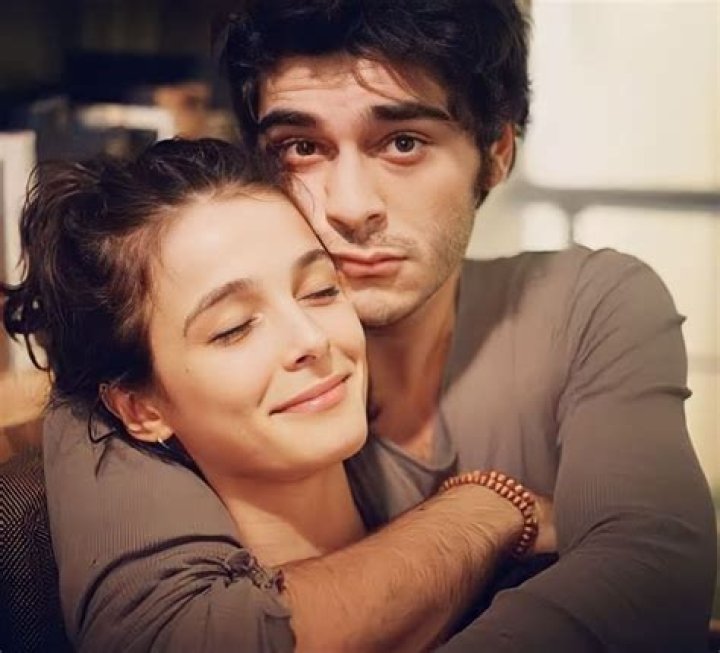Burak Deniz's Real Wife: What the Records Say About Türkiye's Popular Burak Özçivit and CZN Burak