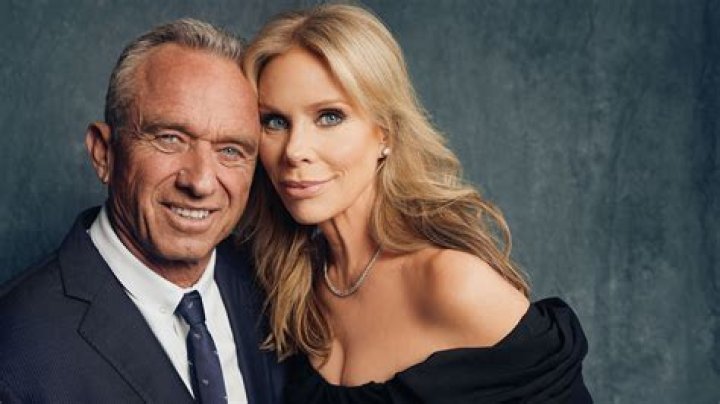 Cheryl Hines: Unpacking the Life and Career of a Beloved Actress