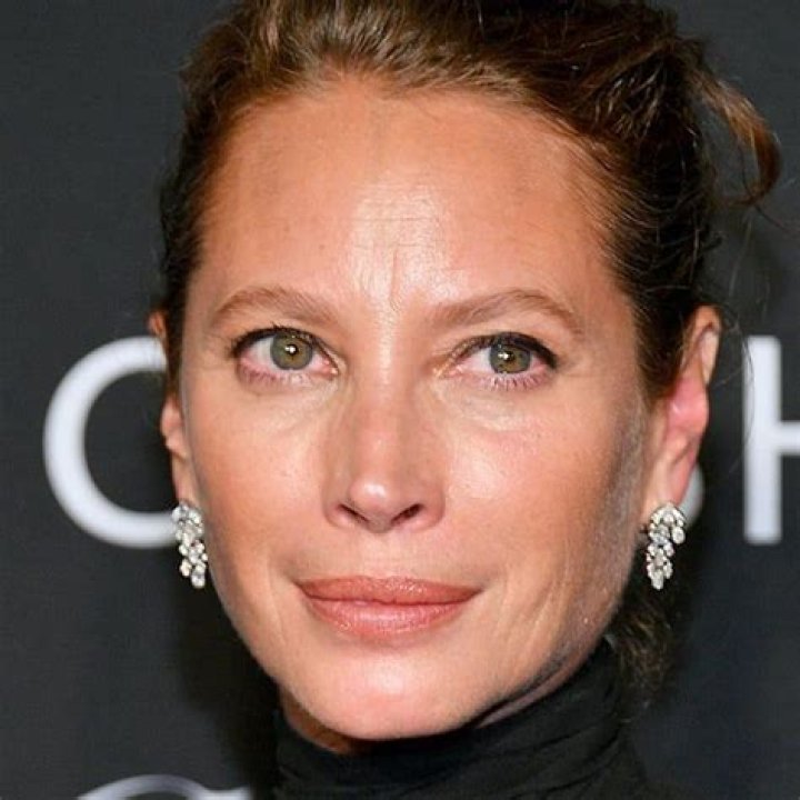 Christy Turlington: Latest News, Pictures & Videos