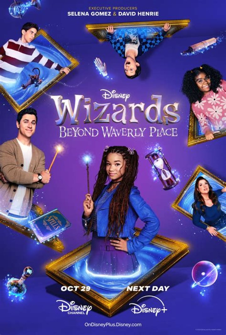 David Henrie On His Wizards Of Waverly Place Reboot Idea Exclusive Hollywood Life