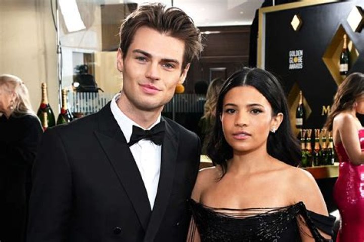 Discovering the Buzz Around Nikki and Noah: A Look at Their Journey
