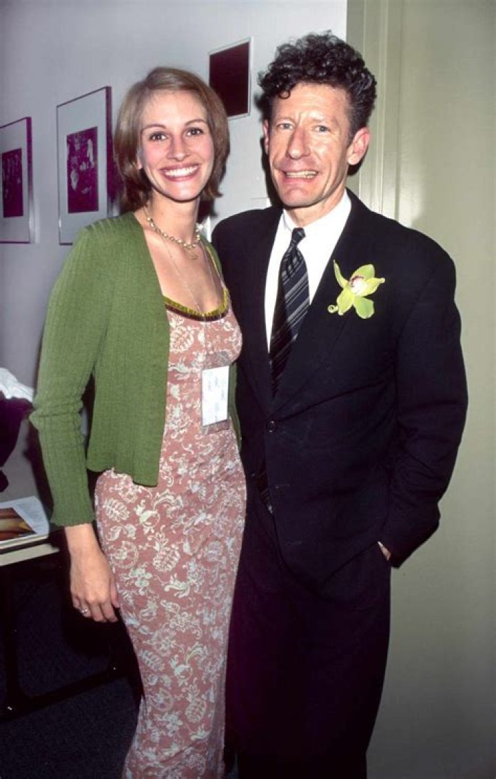 Exploring Julia Roberts' First Marriage: A Look Back at Her Union with Lyle Lovett