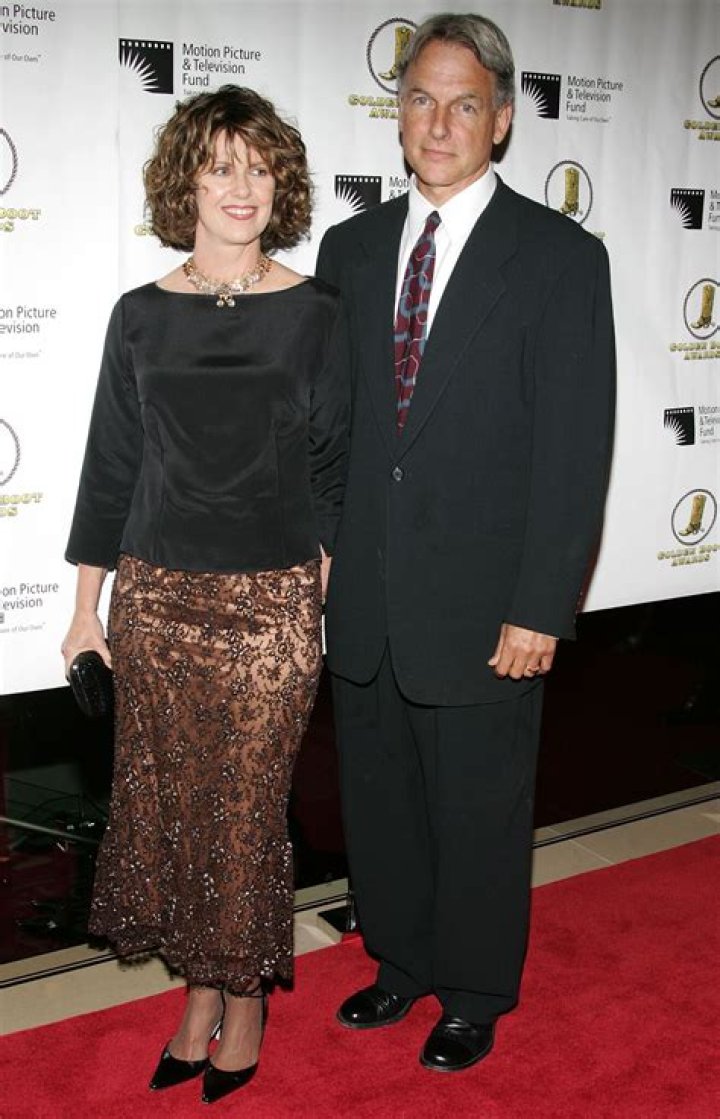 How Old is Pam Dawber and Mark Harmon: Uncovering Their Years