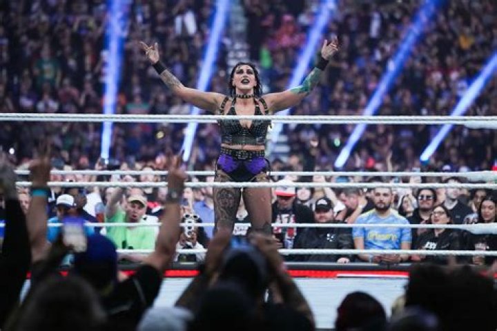 Rhea Ripley's Viral Twerking Moment: Unpacking the Unforgettable Fan Reaction