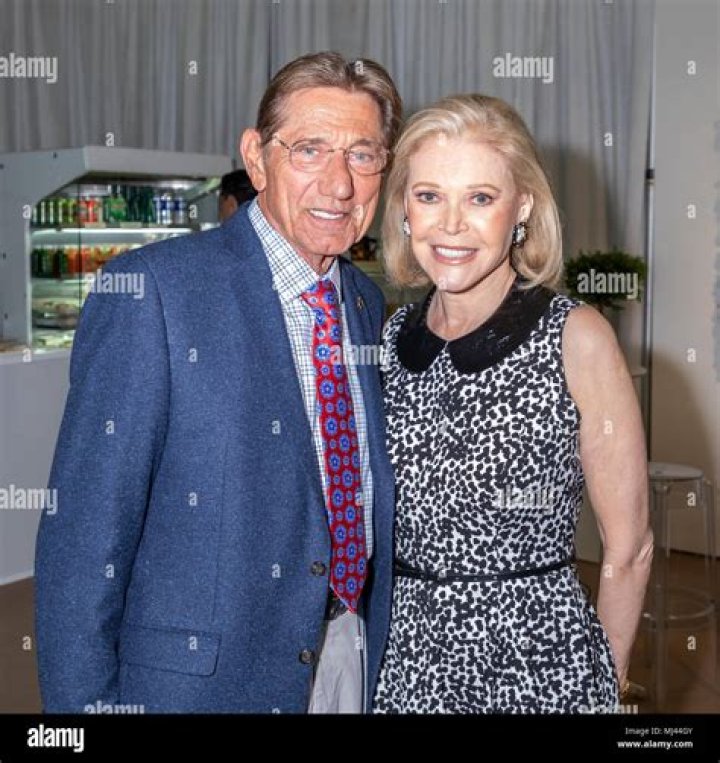 The Story of Joe Namath's Wife: Deborah Mays and Their Time Together