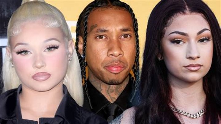 Travis Barkers Daughter Alabama Covers His Face Tattoos With Makeup Hollywood Life