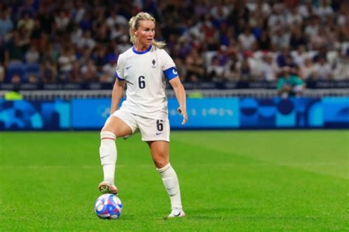 Unveiling Amandine Henry: A Legend's Journey