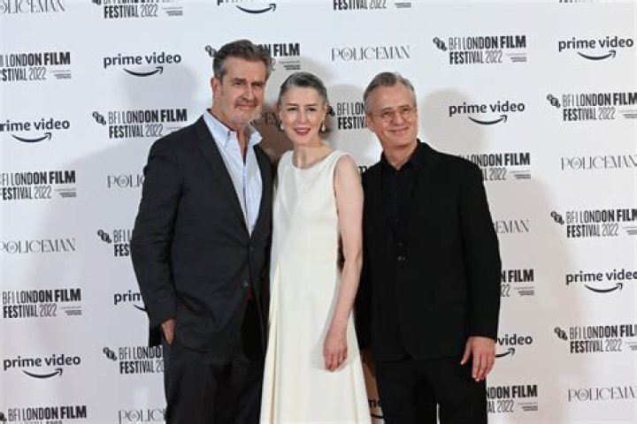 Unveiling Linus Roache's Relationships: Discoveries And Insights