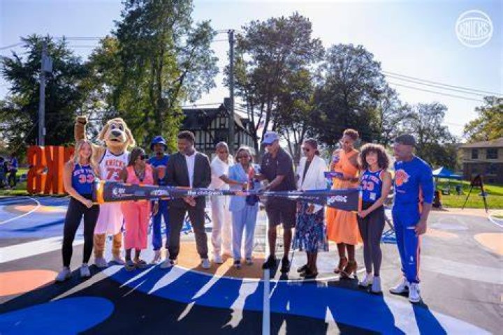 Unveiling The Legacy And Triumphs Of Delphine Verheyden: A Basketball Odyssey