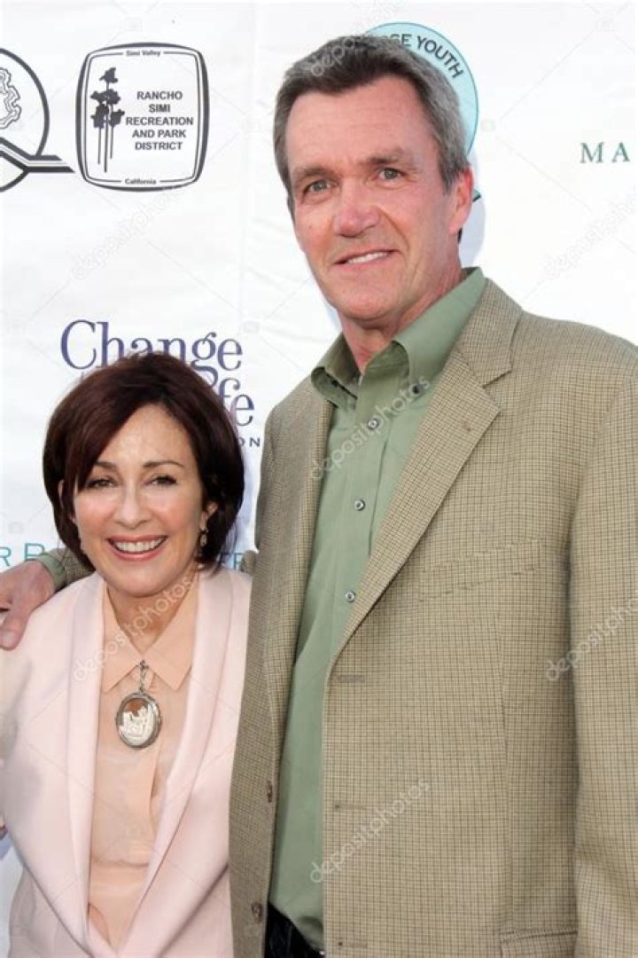 Unveiling The Private Life Of Neil Flynn's Enigmatic Wife