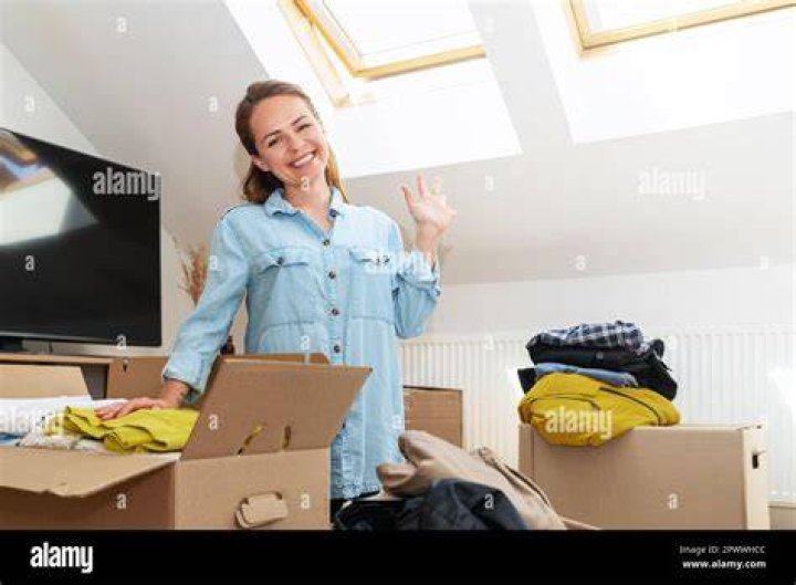 Where Does Cote de Pablo Call Home? Unpacking Her Current Residence