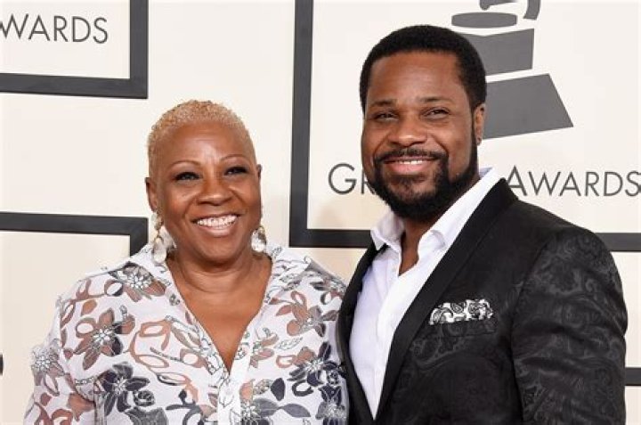 Who is Malcolm-Jamal Warner Dating Now